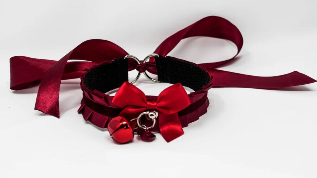 Vampire Red Satin Collar